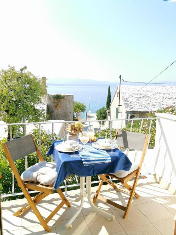 Apartment Biljana Bol Exteriér fotografie