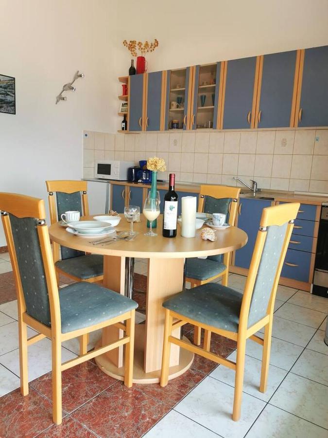 Apartment Biljana Bol Exteriér fotografie